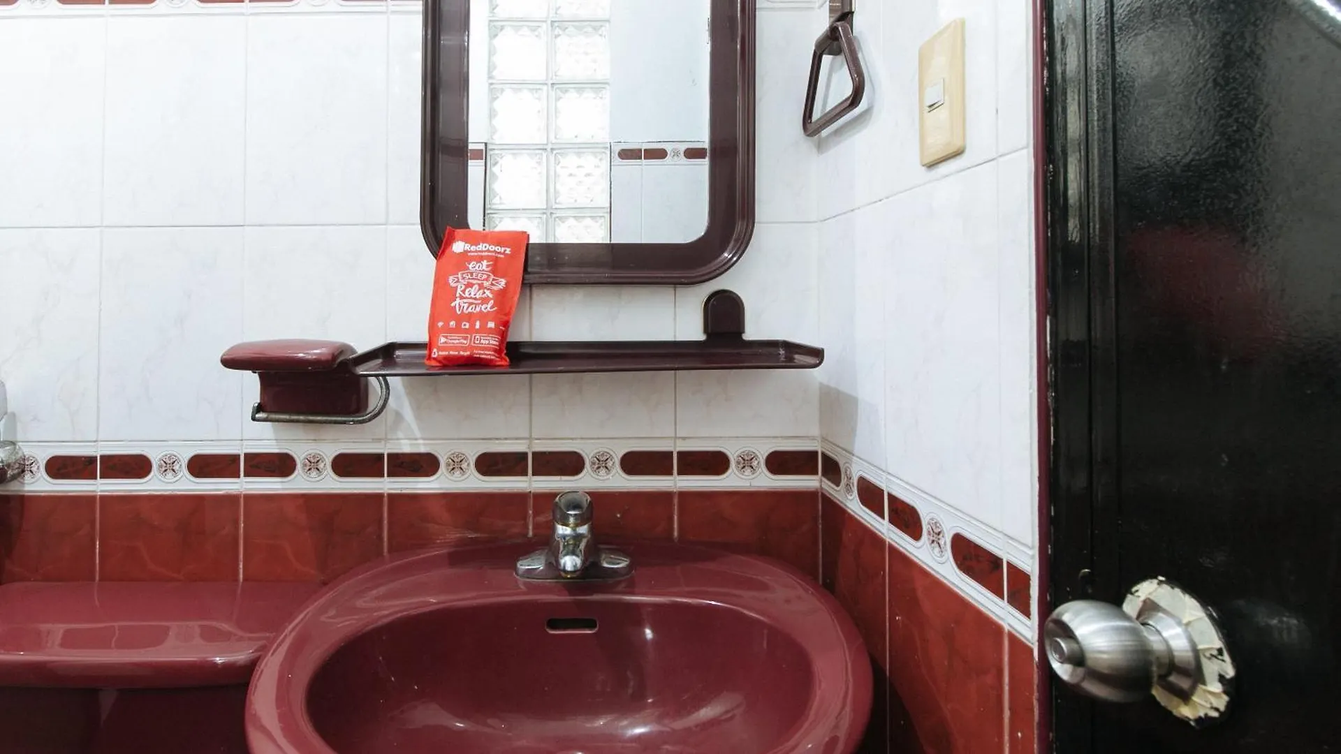 Reddoorz At Plus Villa Gloria Taguig