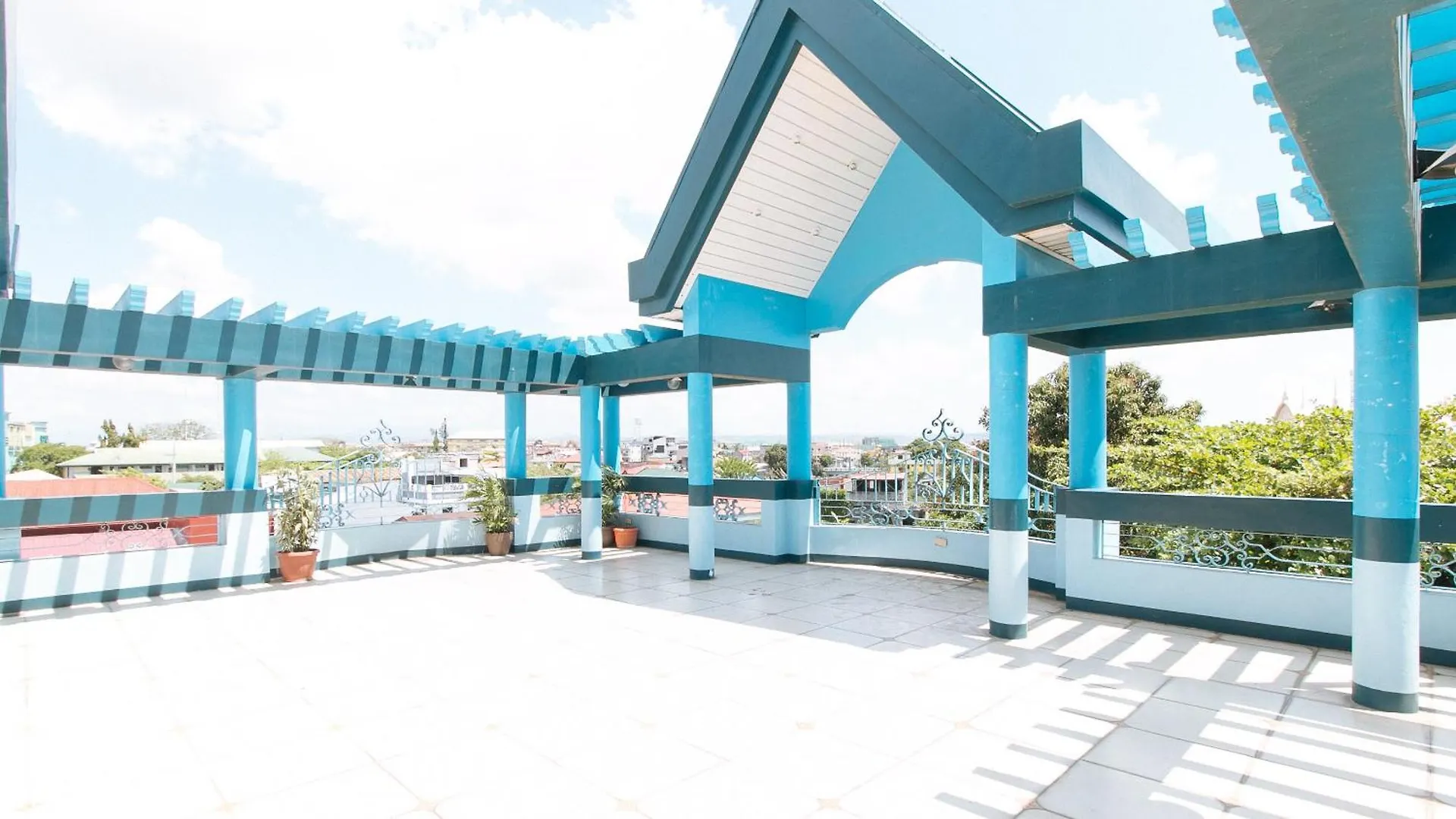 Hotel Reddoorz At Plus Villa Gloria Taguig