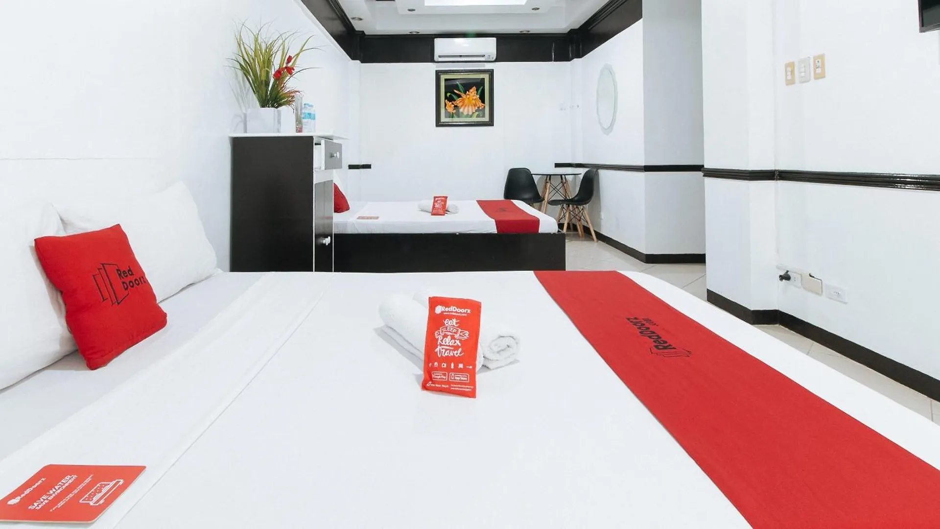 Reddoorz At Plus Villa Gloria Taguig